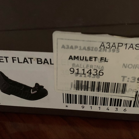 Louis Vuitton LV Suede Amulet Flat Ballerina Black - Picture 5 of 6